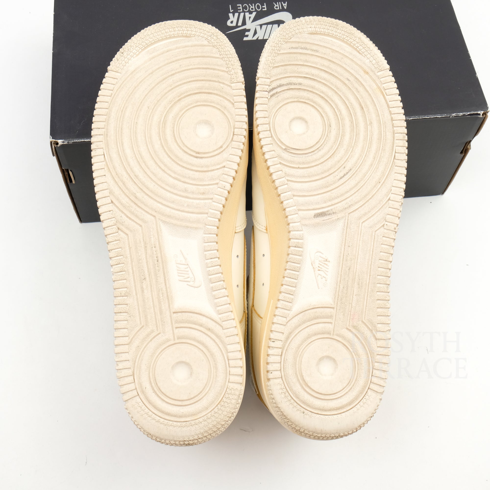 【NIKE / AIR FORCE 1 '07 LV 8 'KEEP EM' FRESH / US9.5】