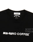 【MIN-NANO x NO COFFEE / LOGO SS T-SHIRT / SIZE L】