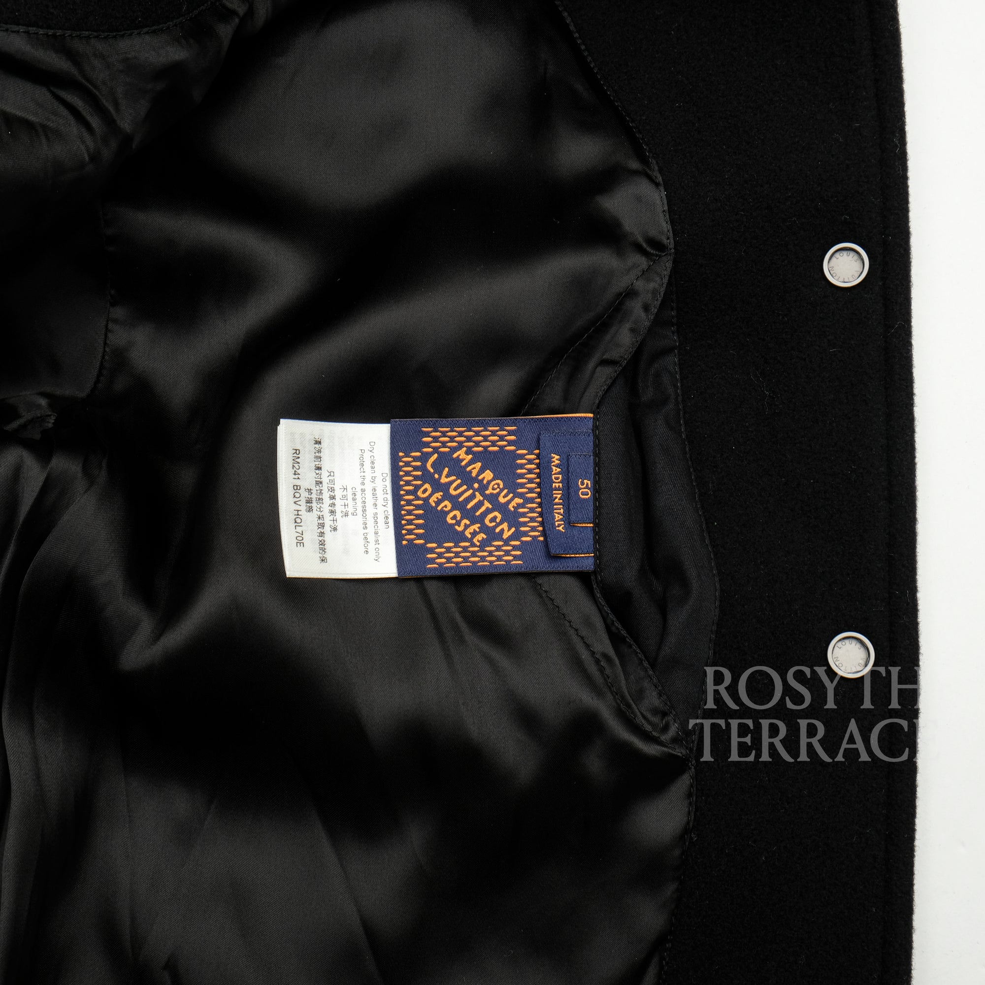 【LOUIS VUITTON by Pharrell Williams / SIGNATURE VARSITY BLOUSON / SIZE 50】