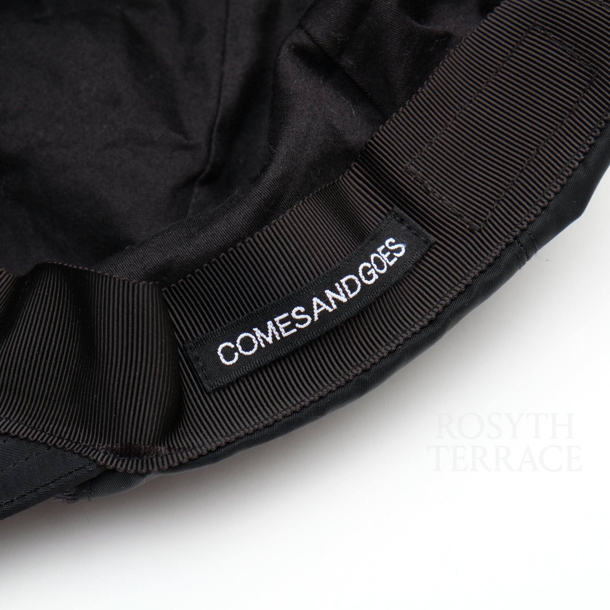 【SO SHOP & HOSTEL / NYLON TWILL 6PANEL CAP by COMESANDGOES (BLACK) / OS】