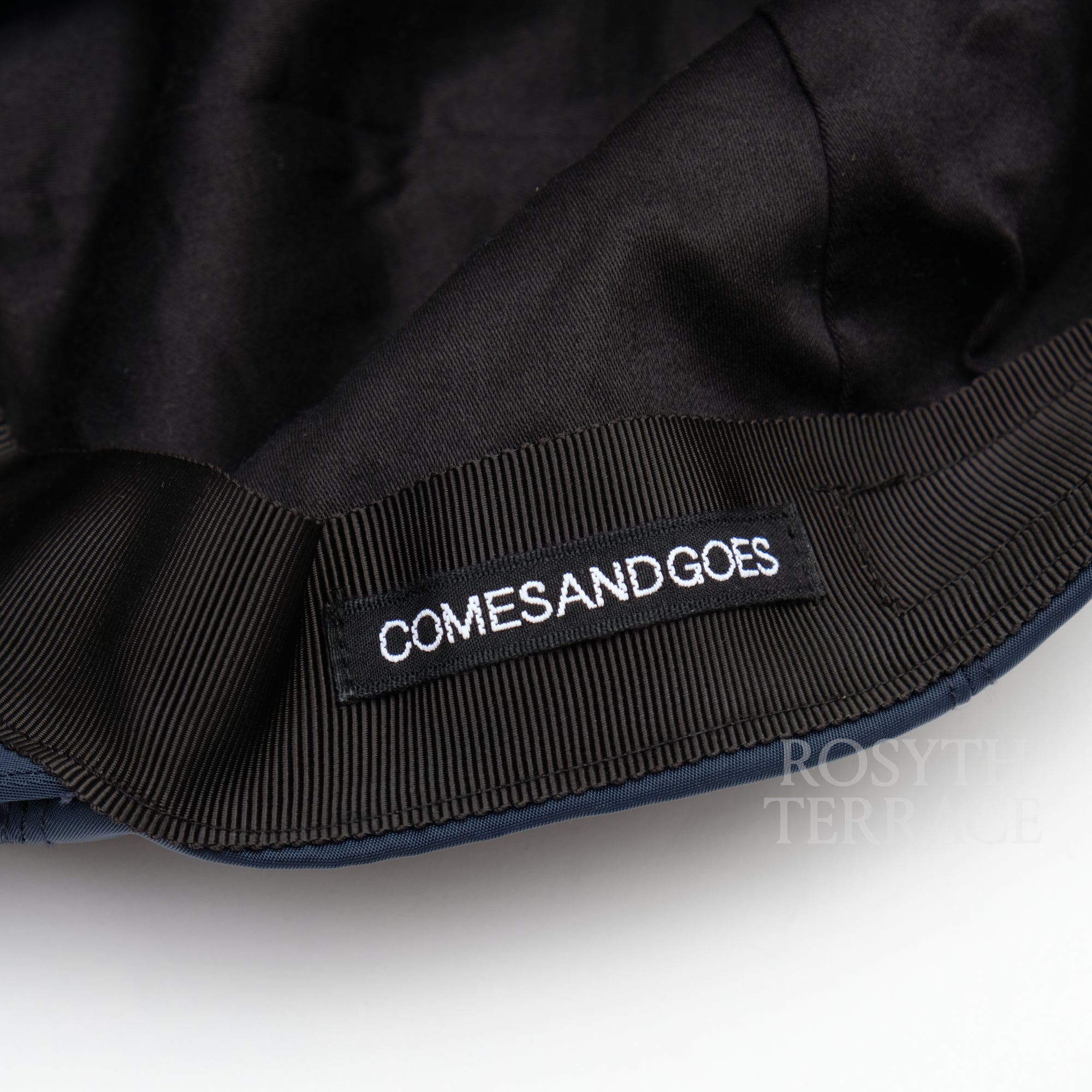 【SO SHOP & HOSTEL / NYLON TWILL 6PANEL CAP by COMESANDGOES (NAVY) / OS】