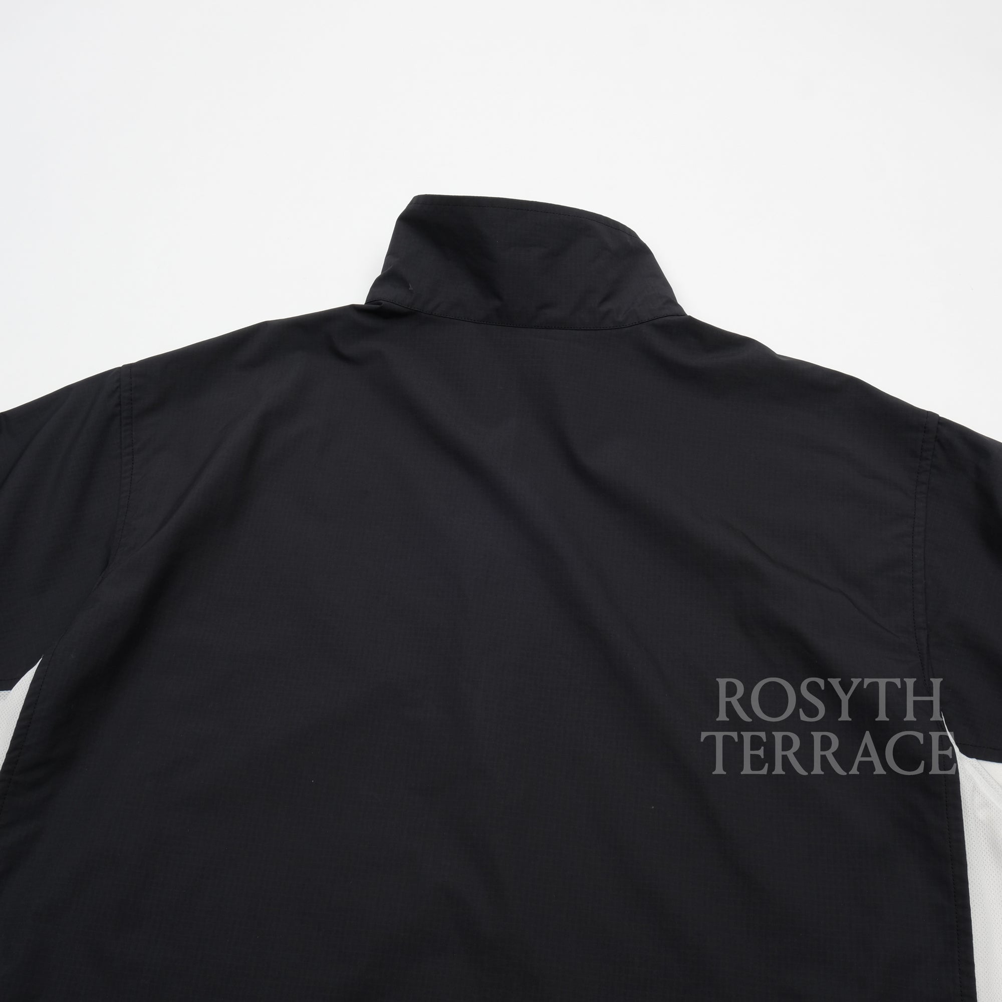 【SO SHOP & HOSTEL / SIDE MESH HALF ZIP JACKET / SIZE M】