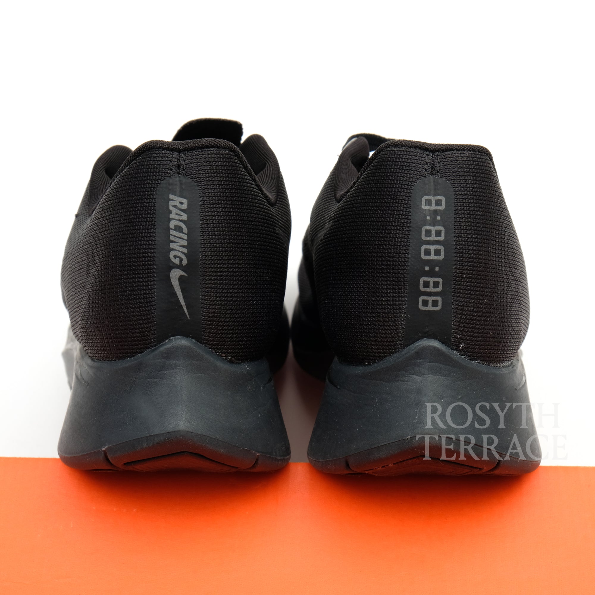 【NIKE / ZOOM FLY TRIPLE BLACK / US9】