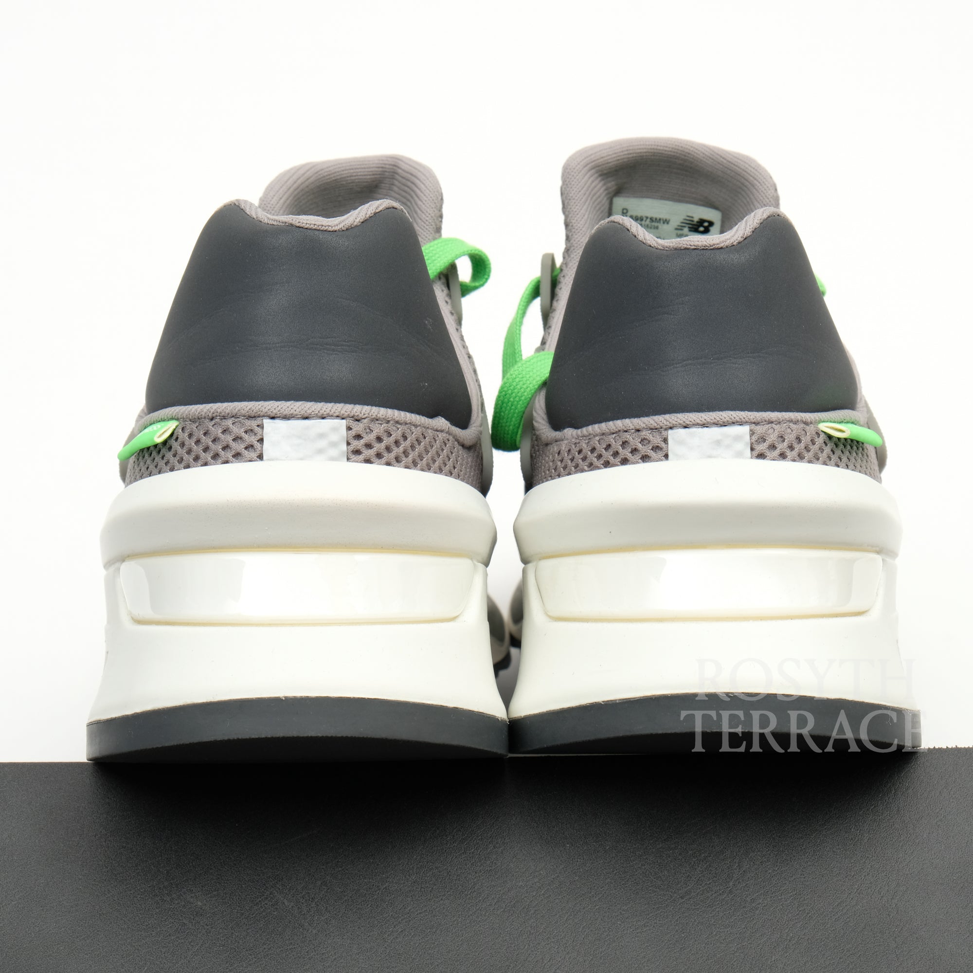 【NEW BALANCE MADNESS / MS997SMW / US9】