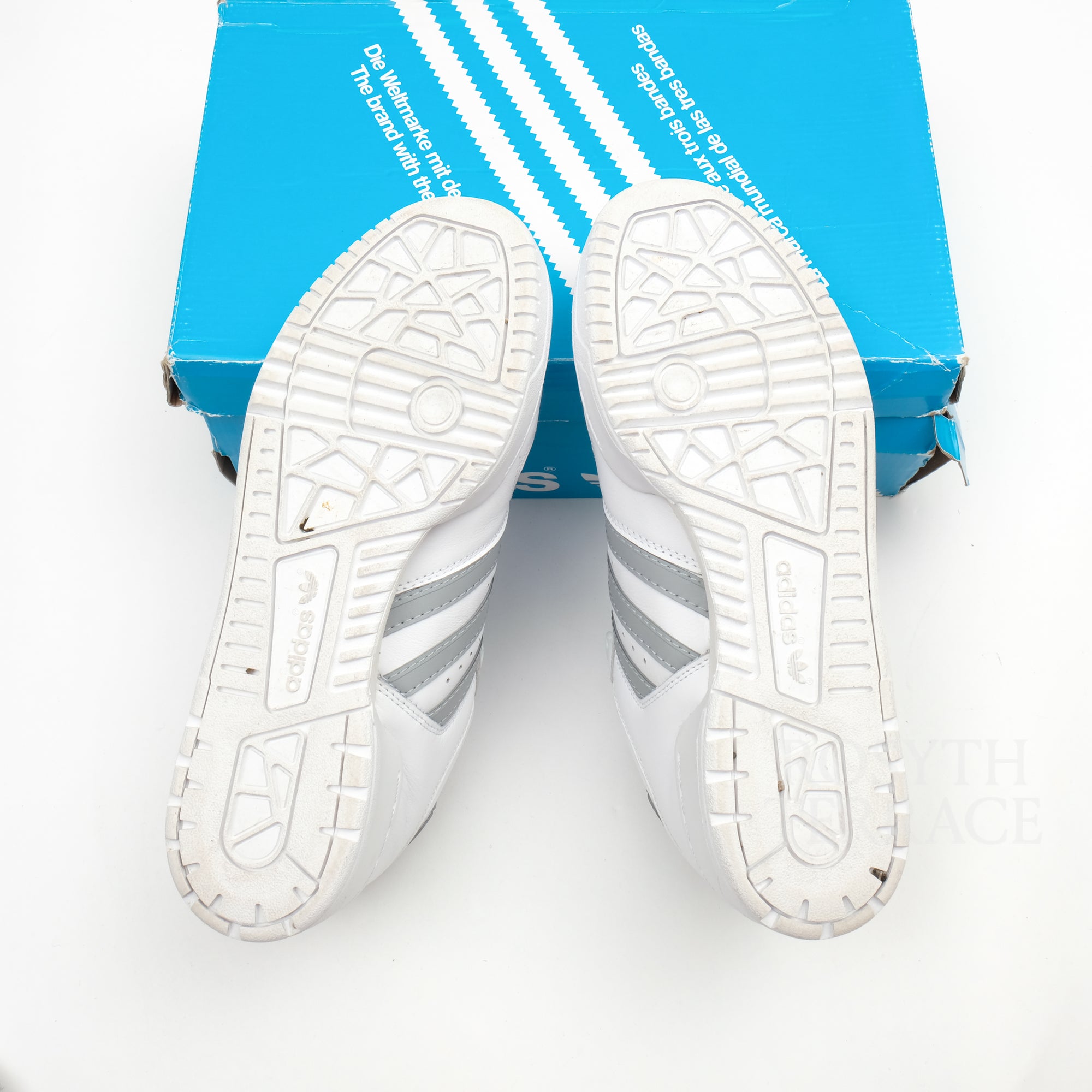 【DESCENDANT adidas / RIVALRY LO DCDT WHITE / US9】