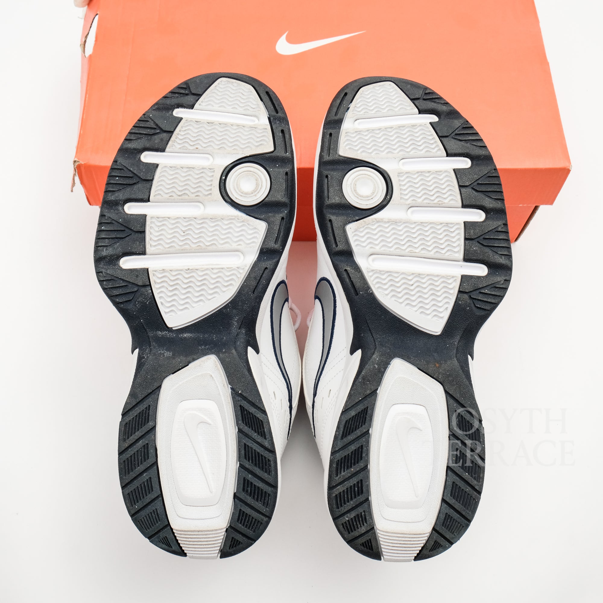 【NIKE / AIR MONARCH IV / US9】