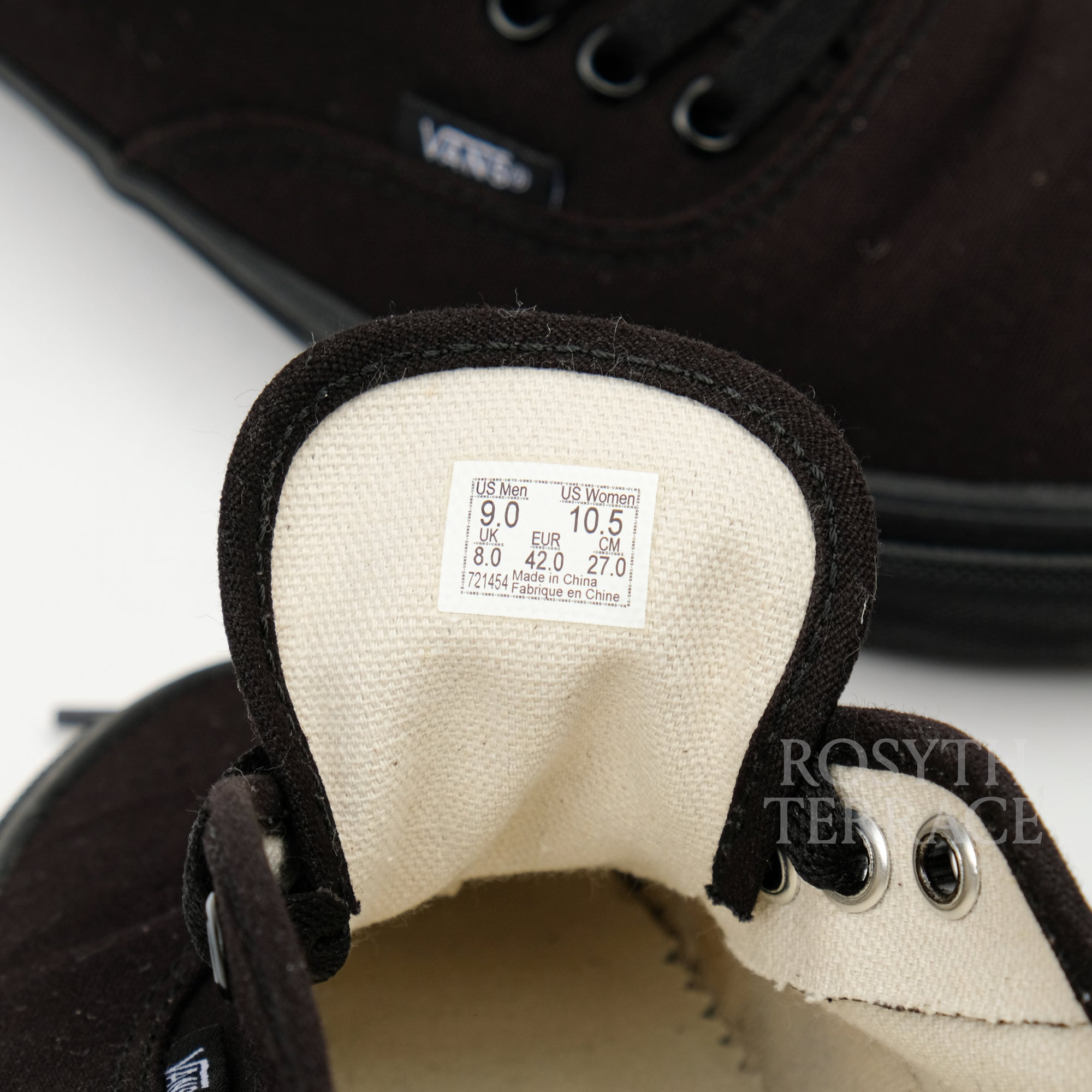 【VANS / AUTHENTIC 'TRIPLE BLACK' / US9】