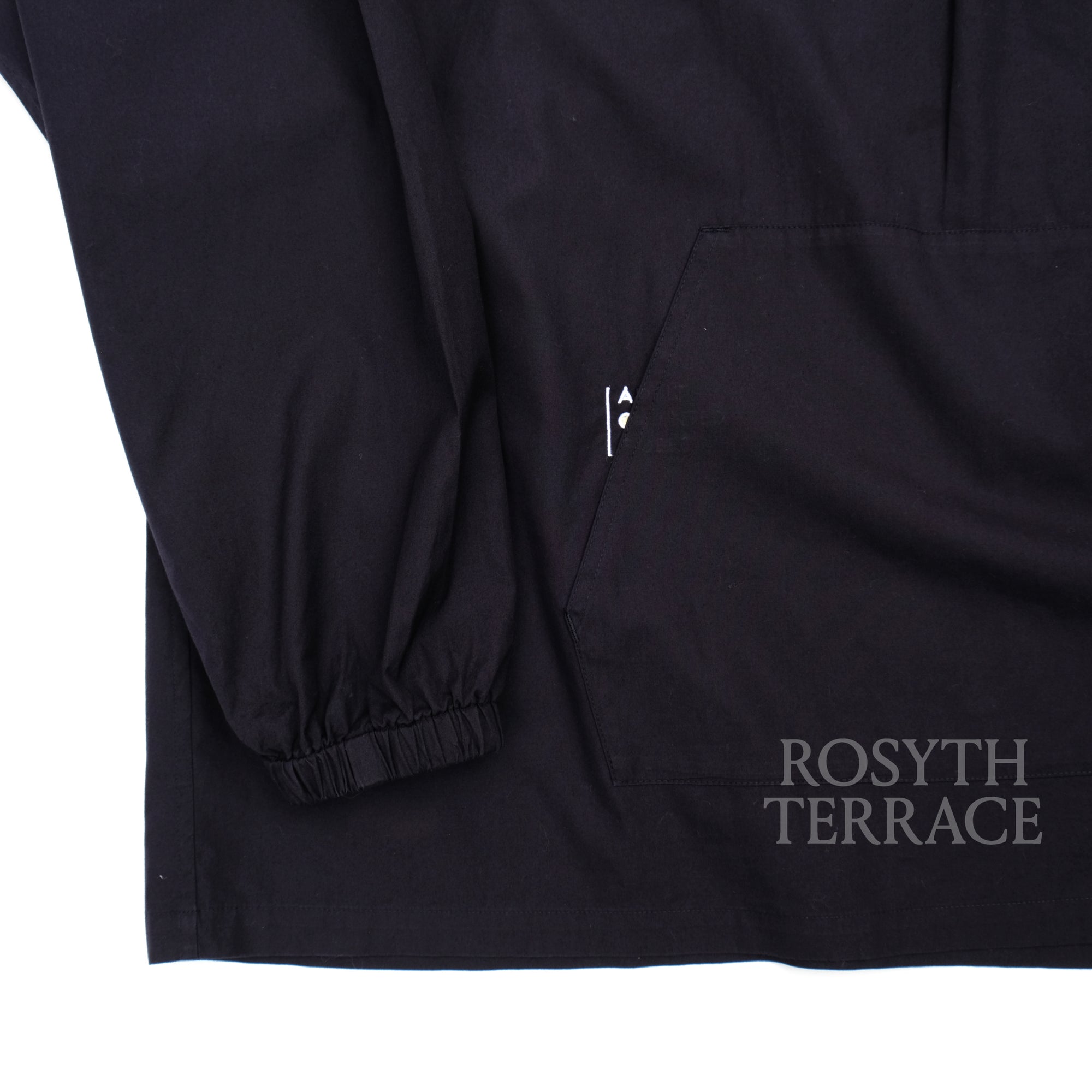 【ADULT ORIENTED ROBES / PULLOVER SHIRT / SIZE 3】