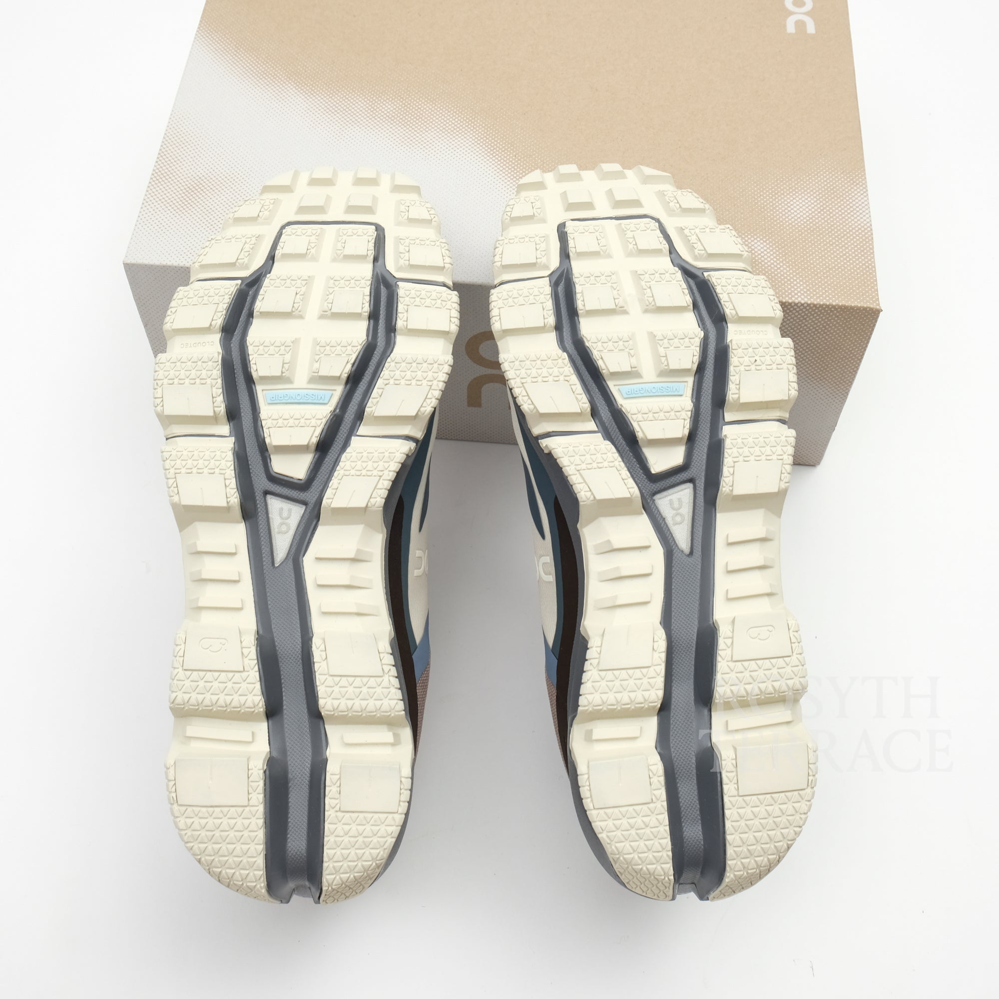 【PACKER x On Running / CLOUDVENTURE PACKER / US9】