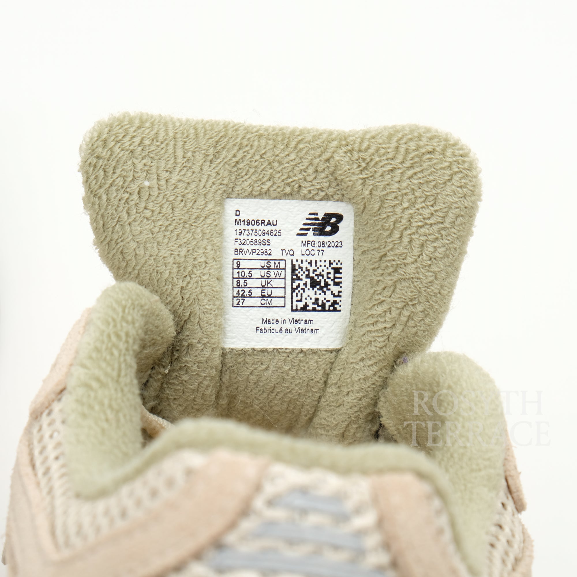 【NEW BALANCE x AURALEE / M1906RAU / US9】