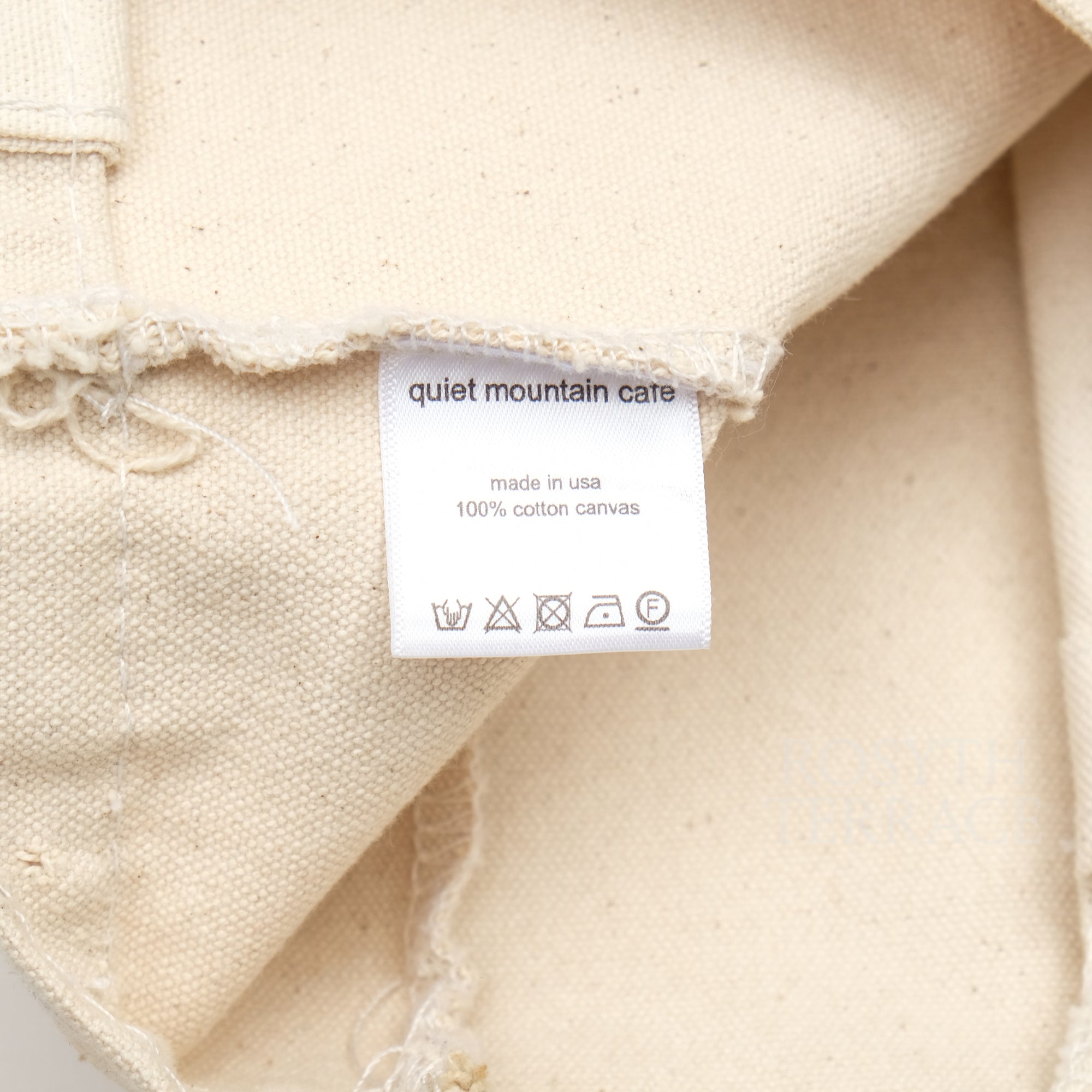 【quiet mountain cafe / CANVAS MESSENGER BAG / OS】