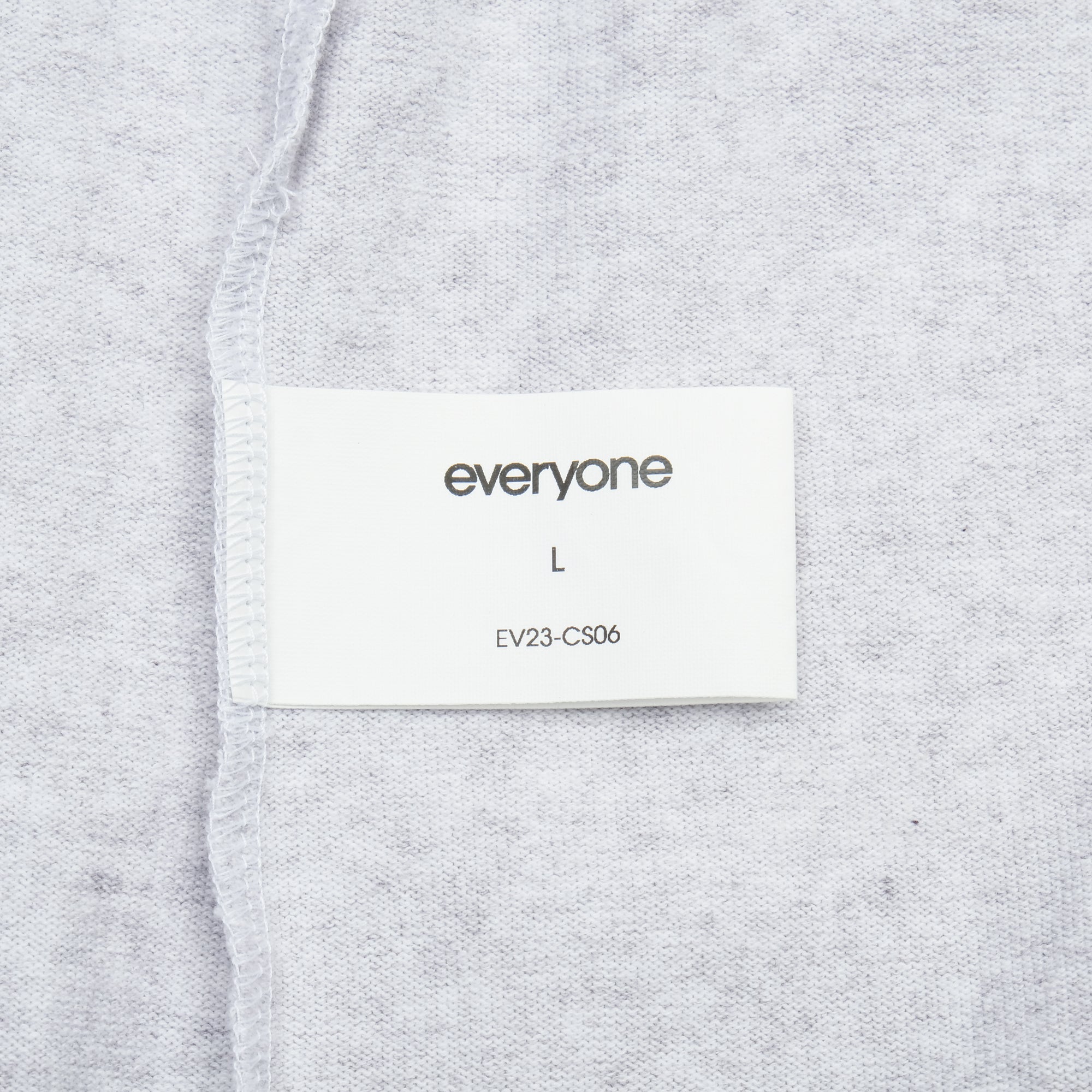 【everyone / J.30000 LOGO TEE (ASH GRAY) / SIZE L】