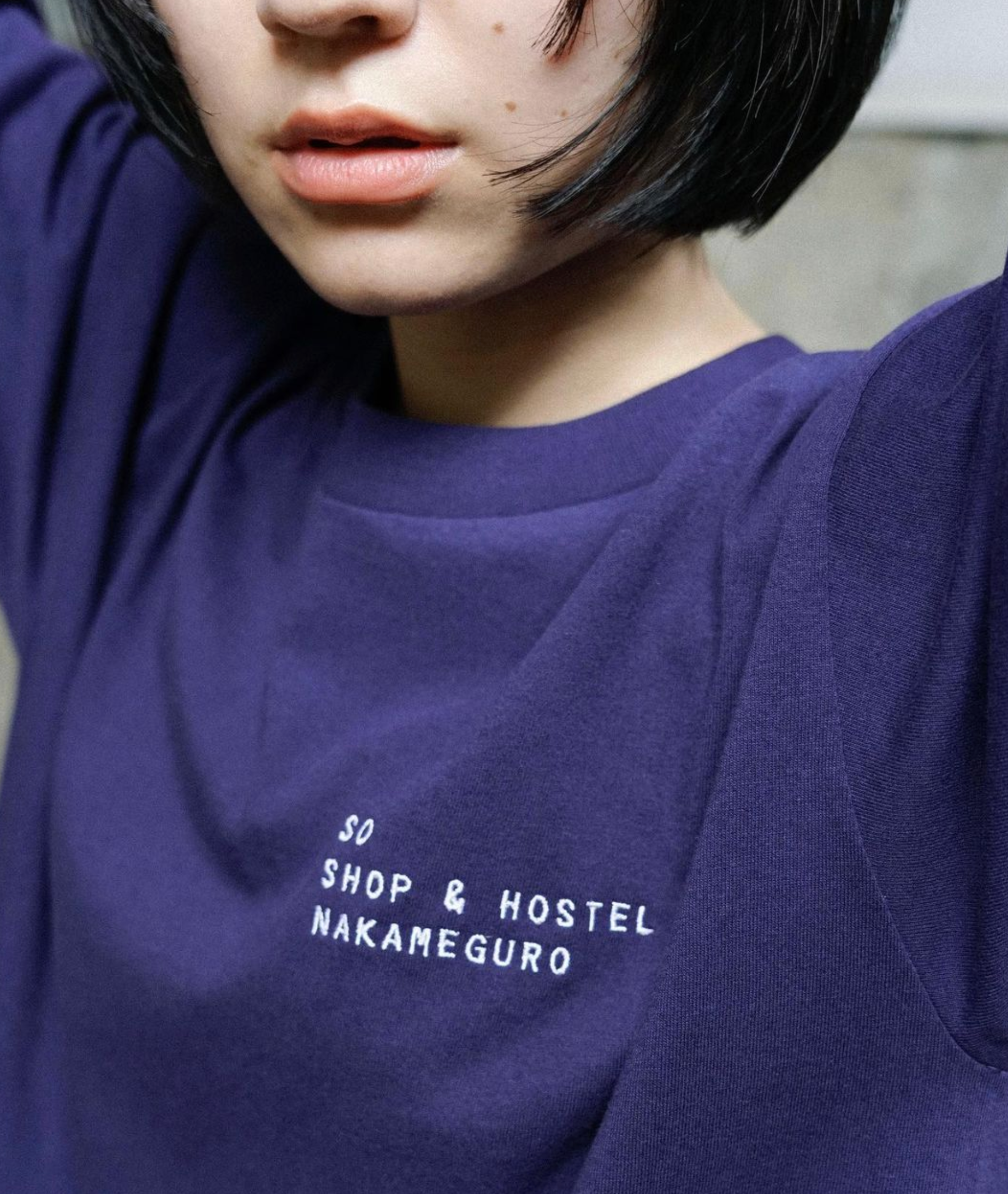 【SO SHOP & HOSTEL / EMB T-SHIRT / SIZE XL】