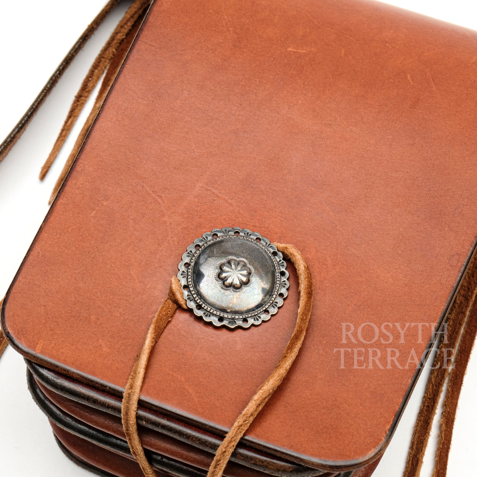 【goro's / MEDICINE BAG W SILVER CONCHO &amp; XL BEADS / SIZE L】