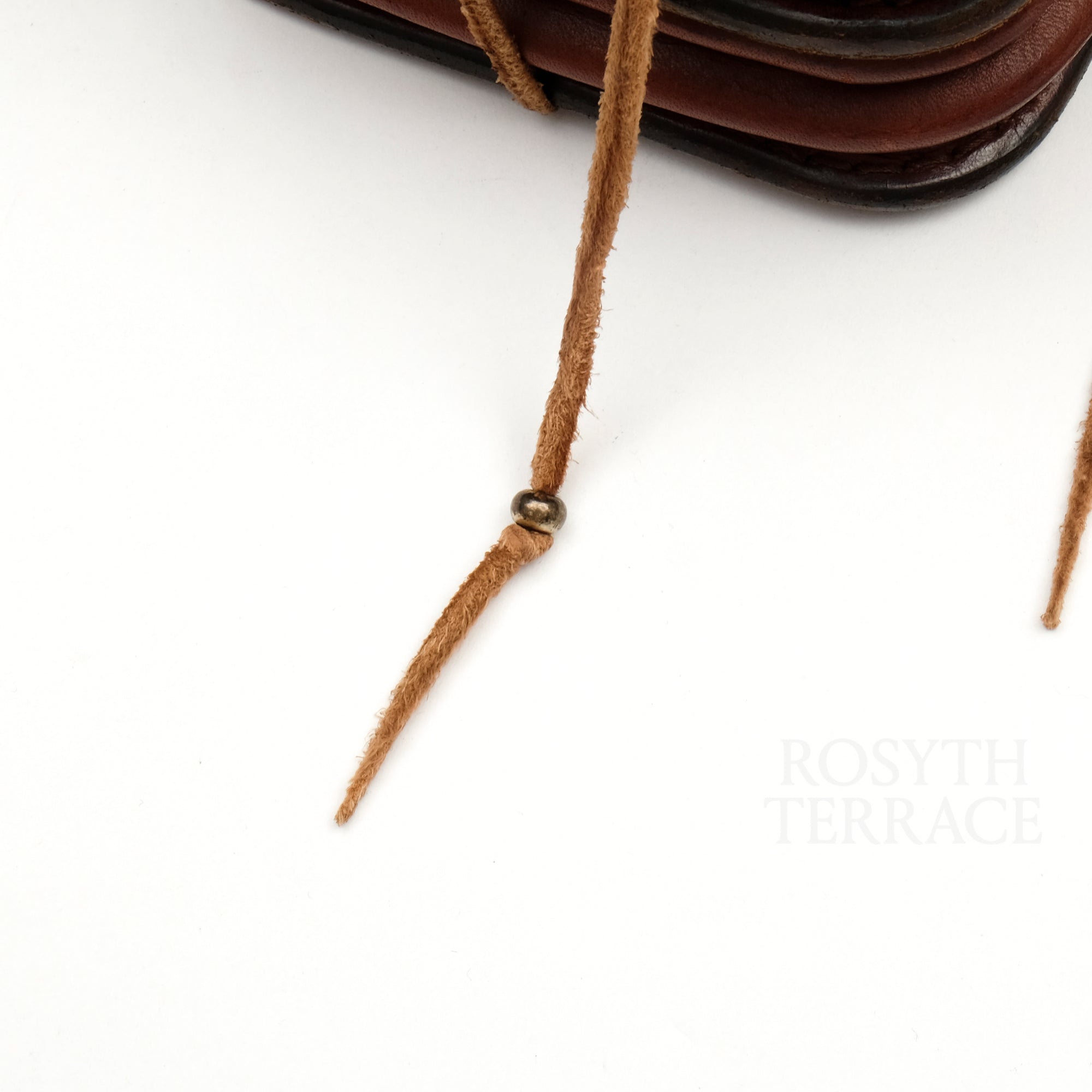 【goro's / MEDICINE BAG W SILVER CONCHO &amp; XL BEADS / SIZE L】