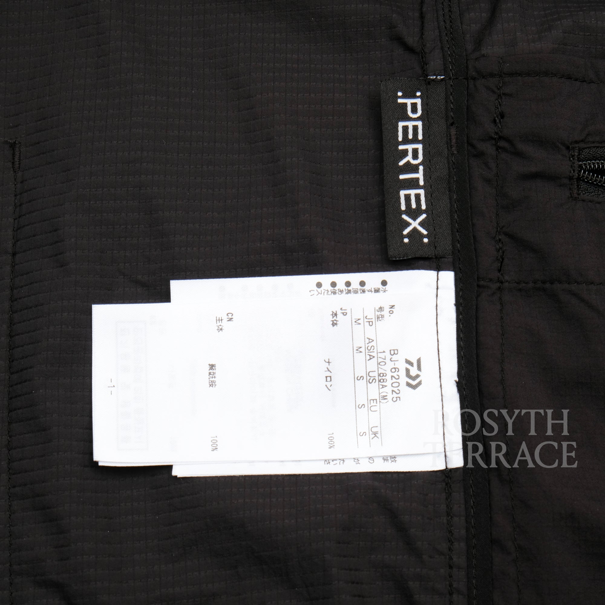 【DAIWA PIER39 / TECH TRAVEL JACKET PERTEX / SIZE M】