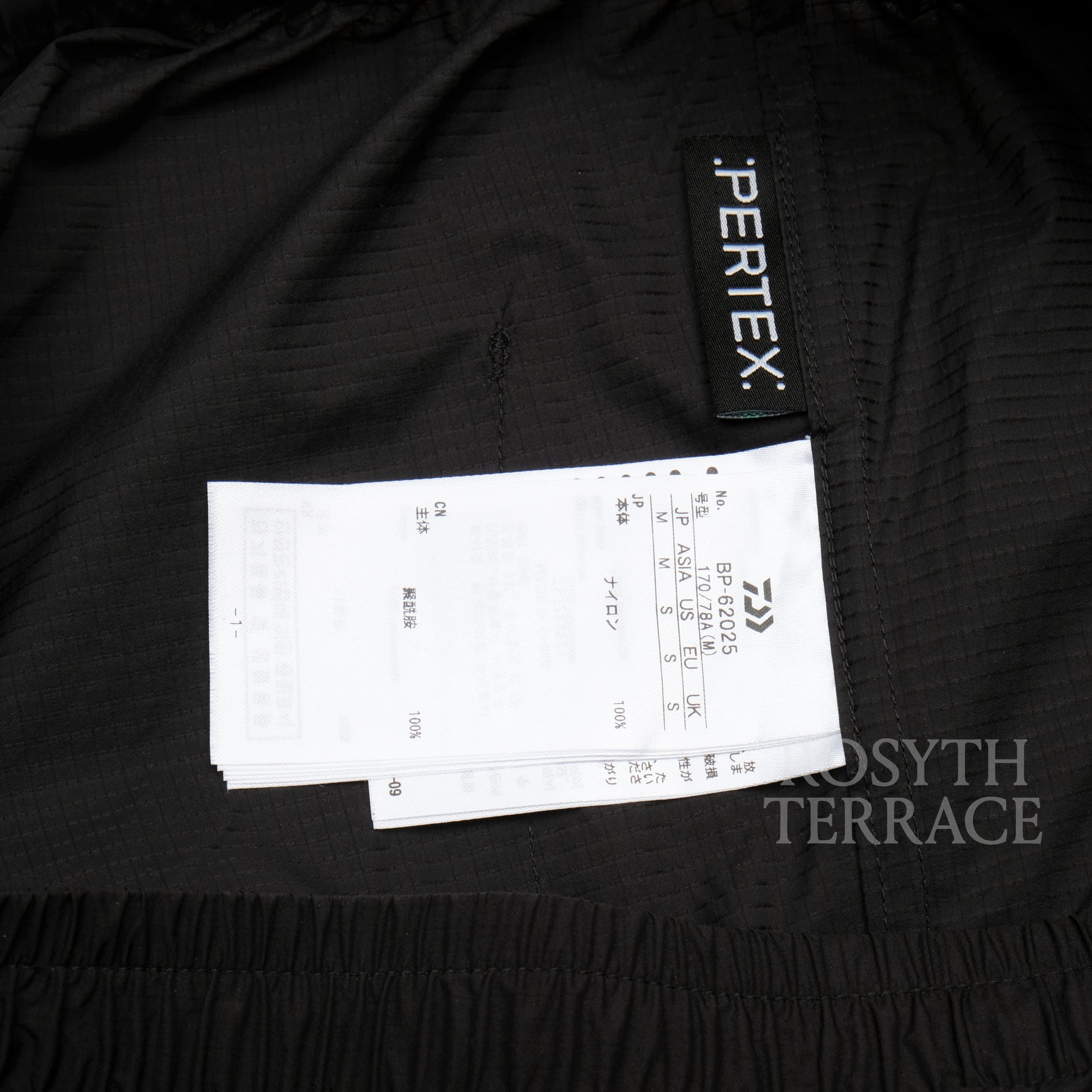 【DAIWA PIER39 / TECH TRAVEL SHORTS PERTEX / SIZE M】