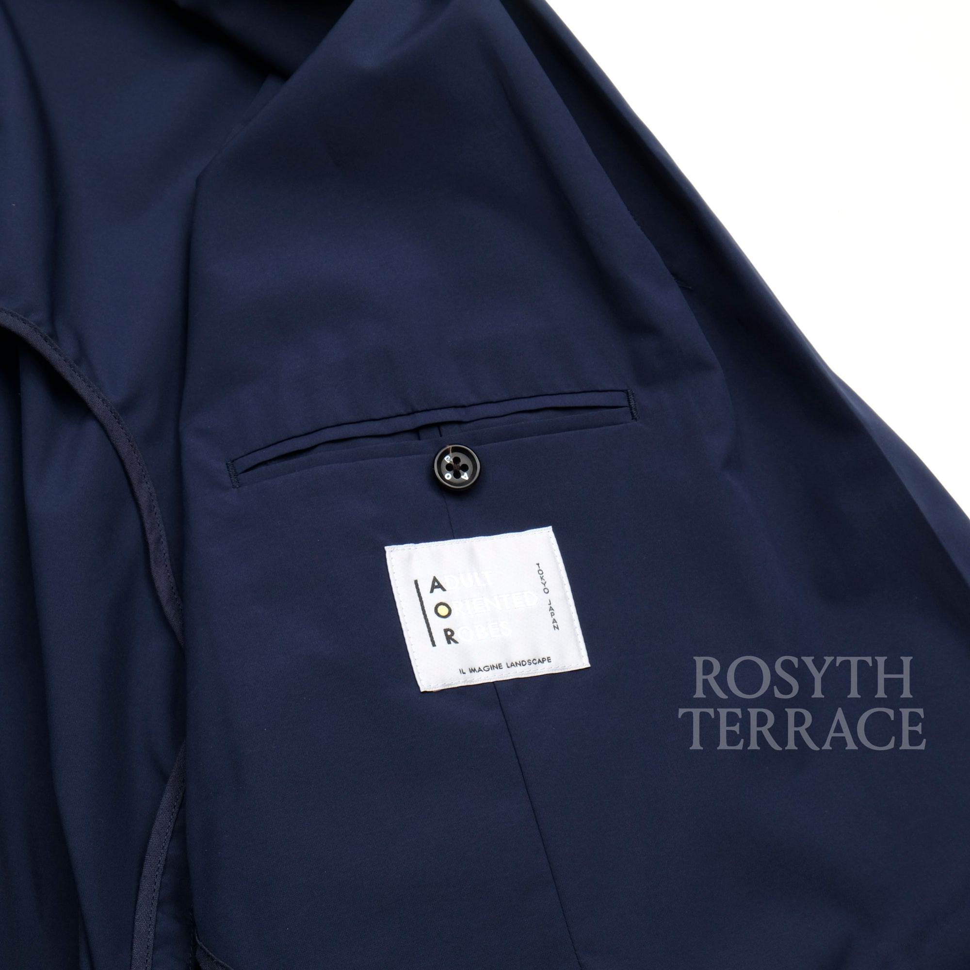 【ADULT ORIENTED ROBES / DOUBLE BREASTED SUIT / SIZE 4】