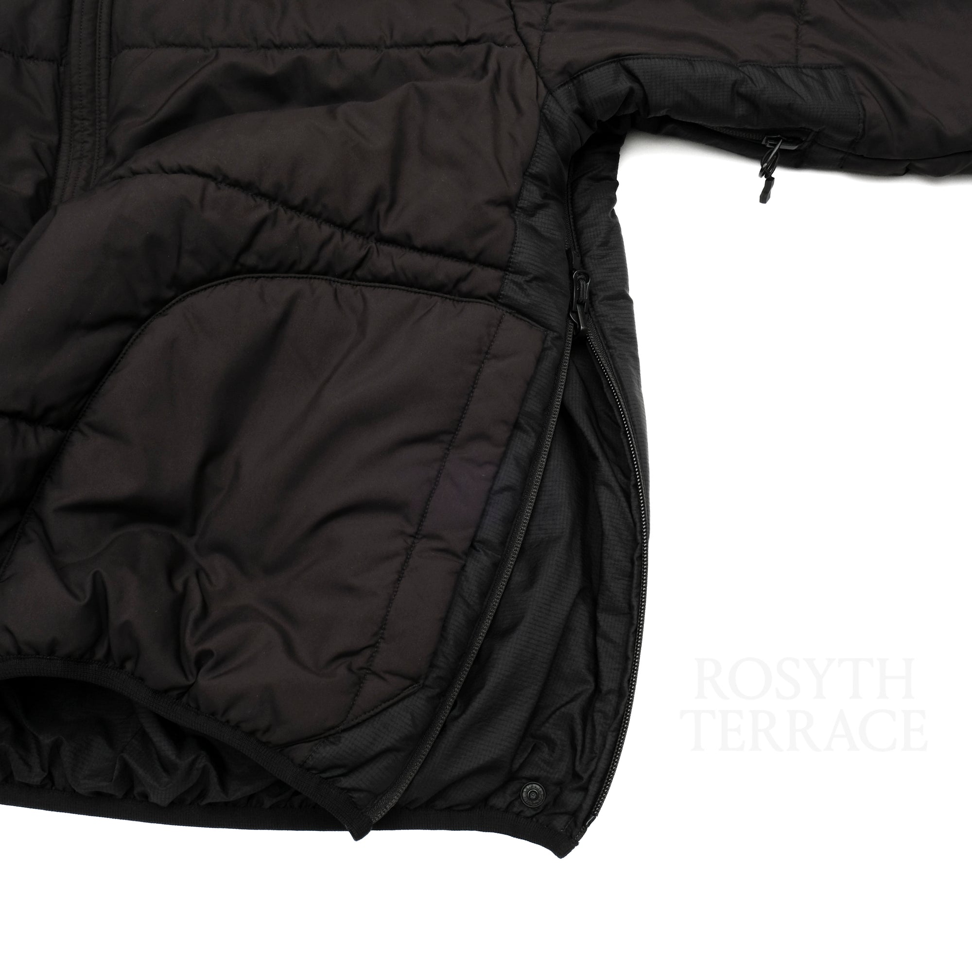【DAIWA PIER39 / TECH REVERSIBLE PULLOVER PUFF JACKET / SIZE M】