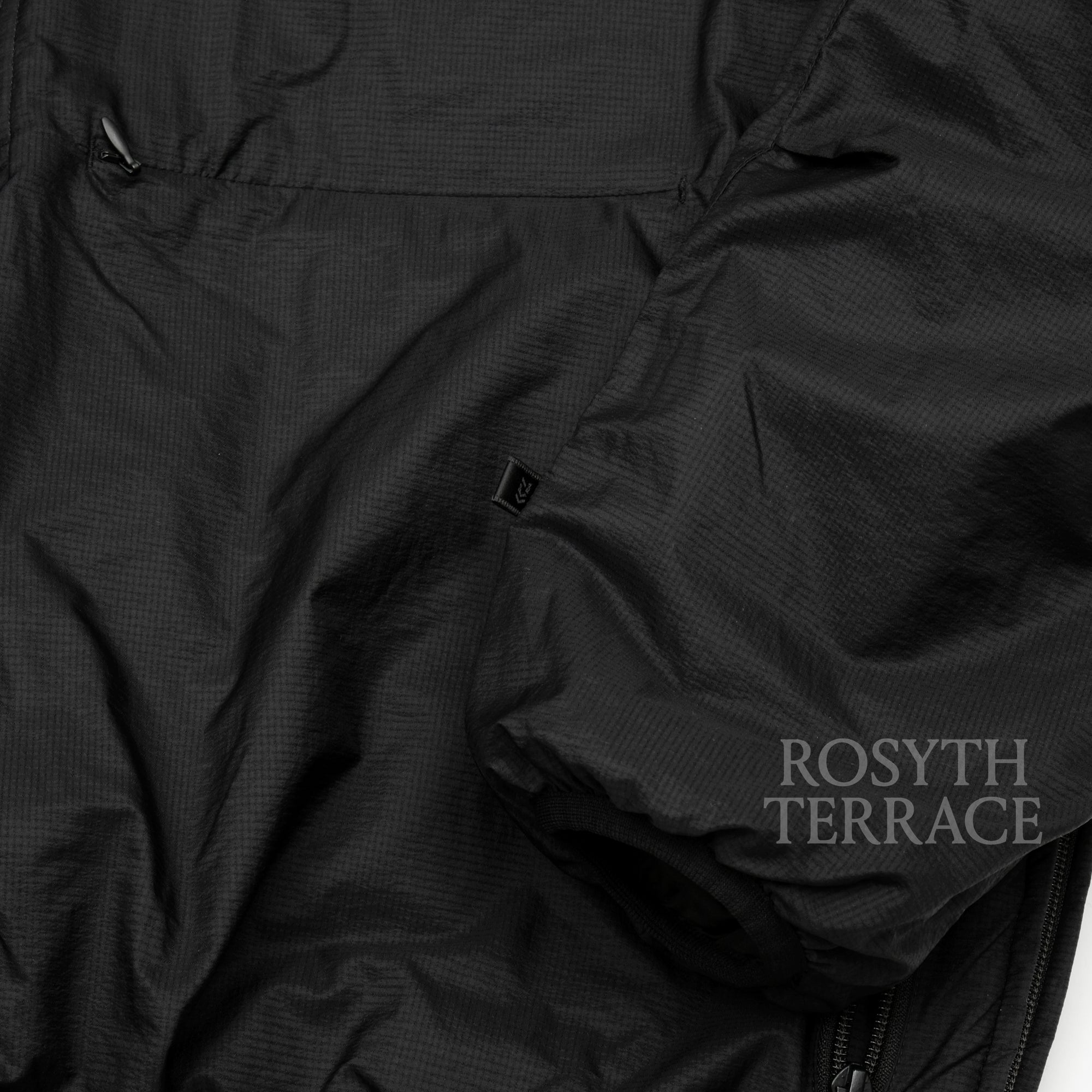 【DAIWA PIER39 / TECH REVERSIBLE PULLOVER PUFF JACKET / SIZE M】