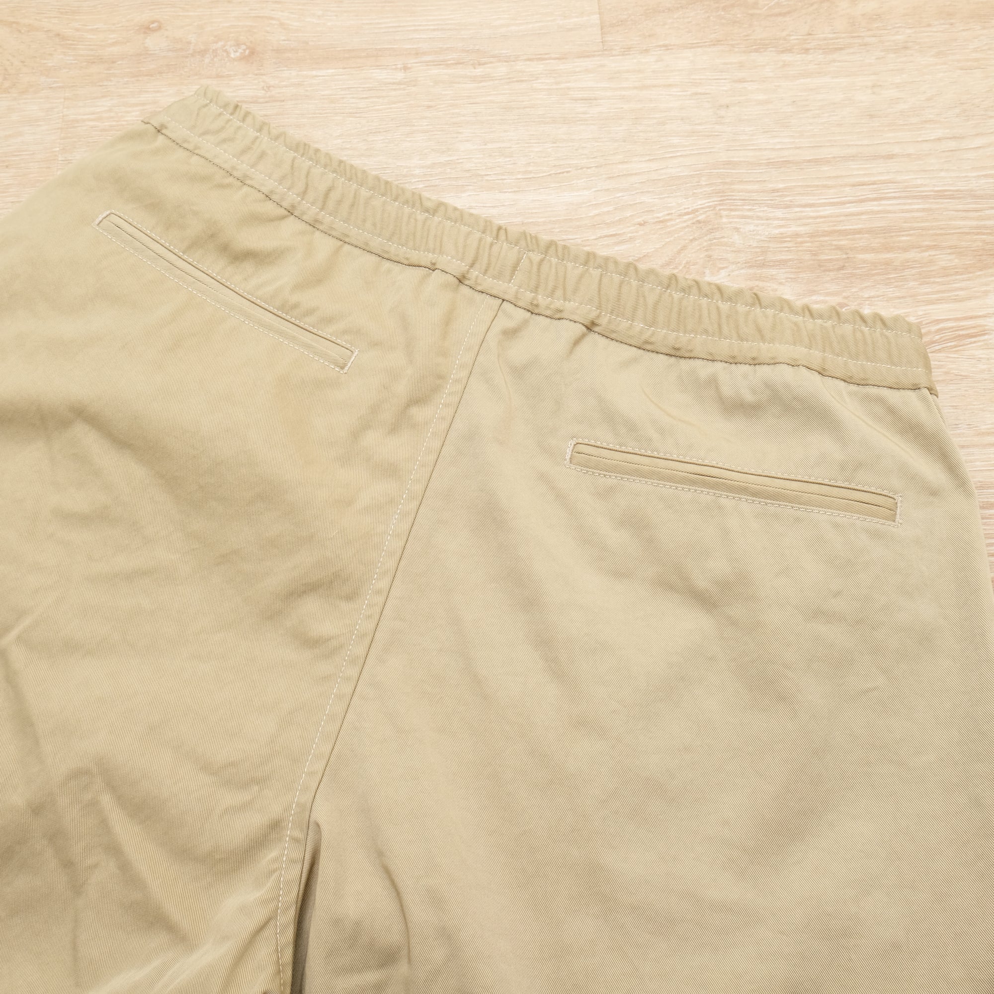 【DAIWA PIER39 / TECH EASY 2P SHORTS (SAFARI) / SIZE L】