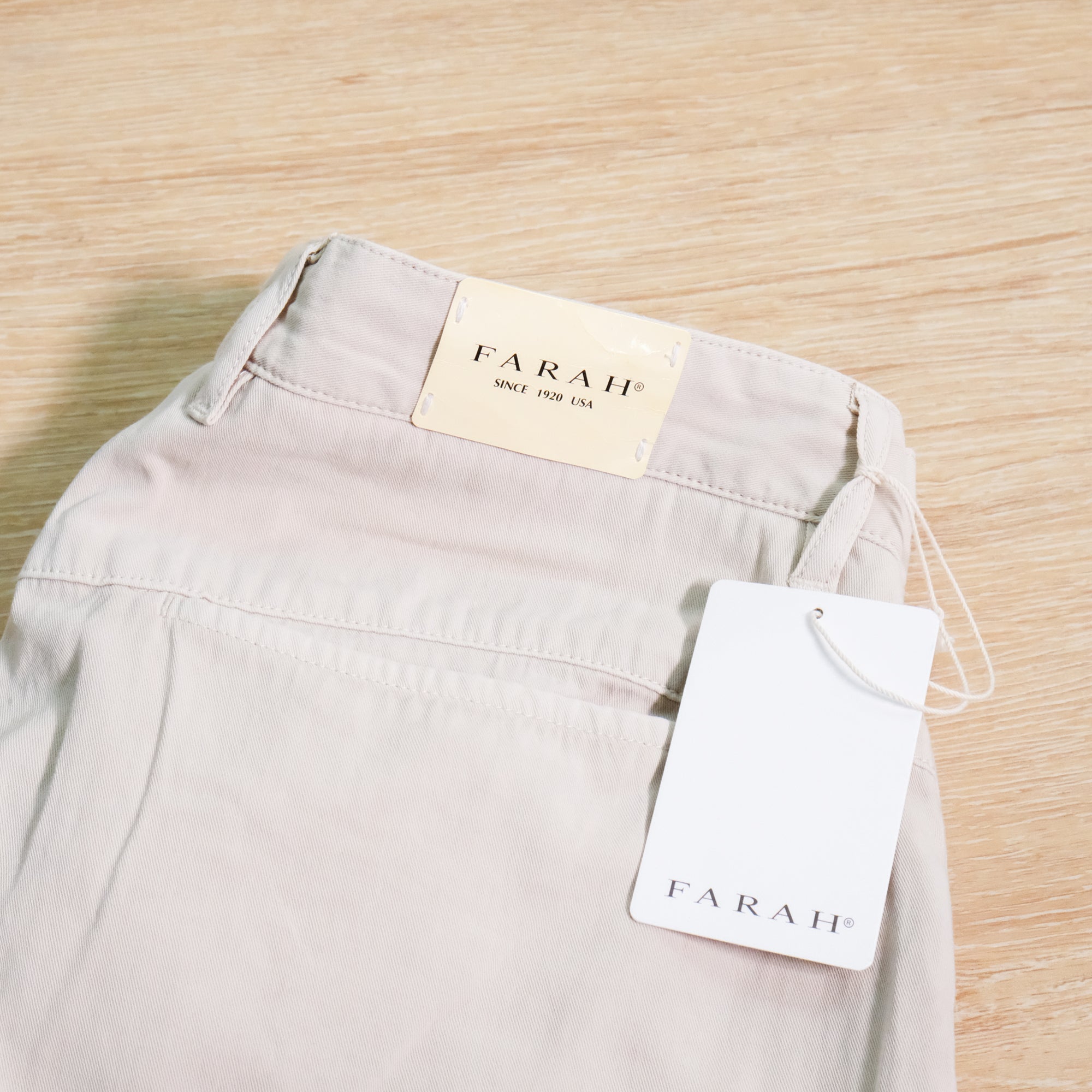 【FARAH JAPAN / TWO-TUCK WIDE TAPERED PANTS (SAND-BIEGE) / SIZE 32】