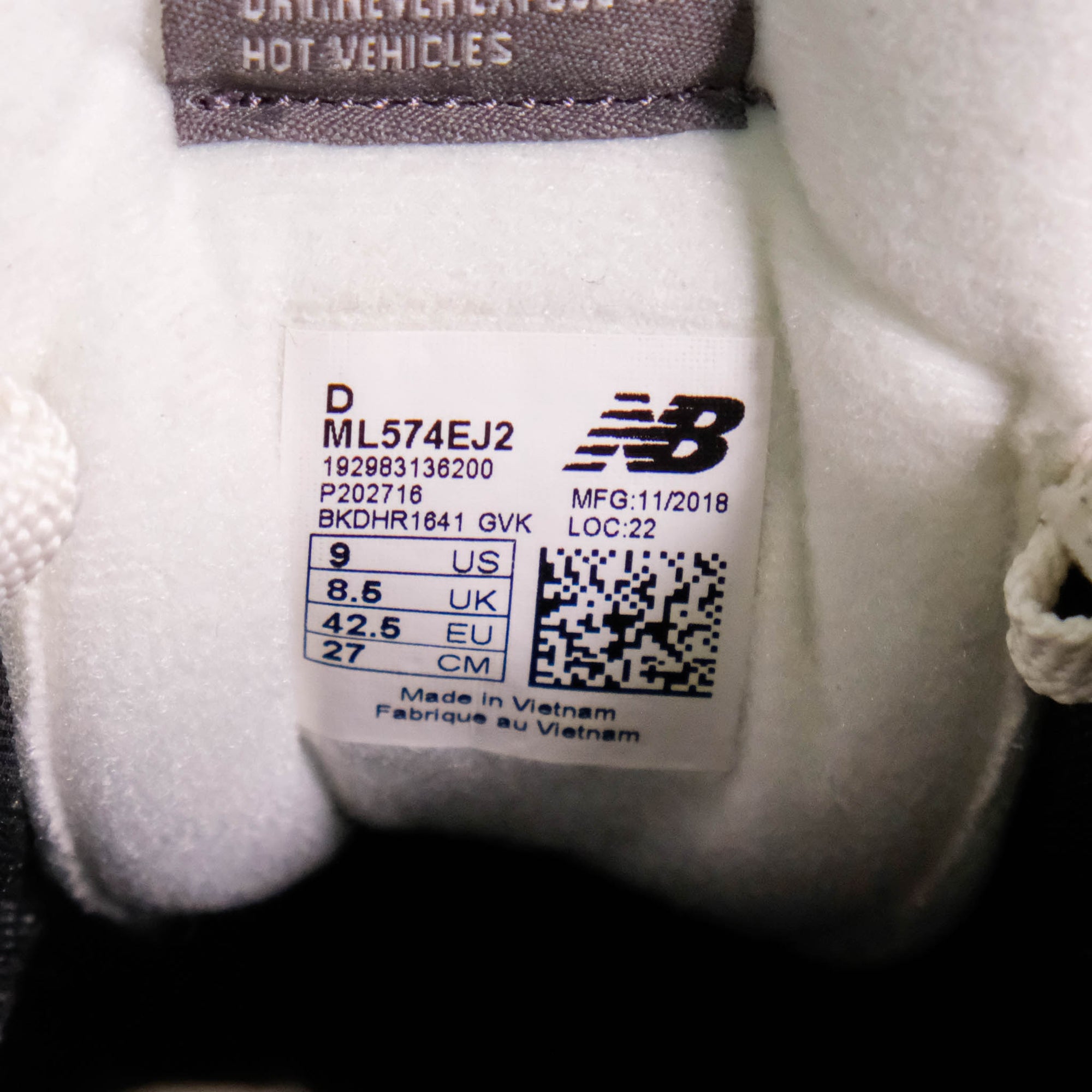 【eYe JUNYA WATANABE X NEW BALANCE / ML574EJ2 / US 9】