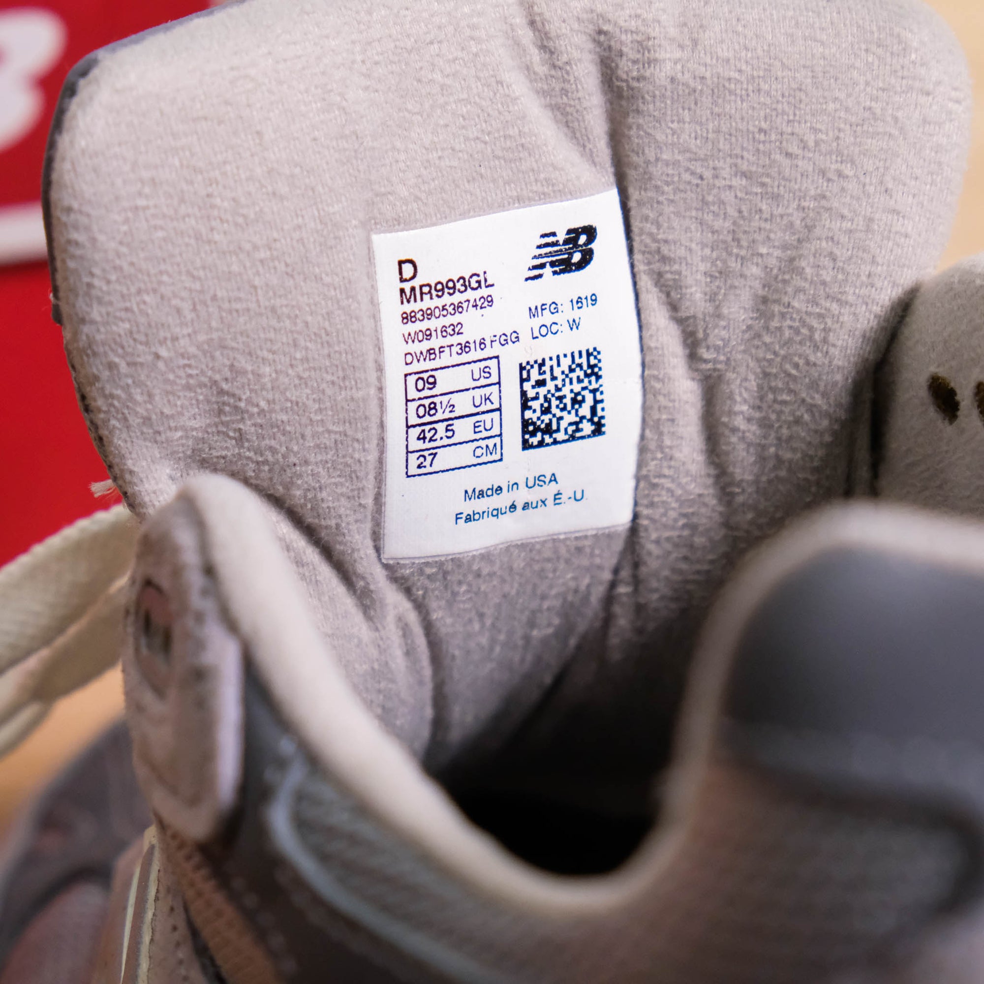 【NEW BALANCE / MR993GL / US 9】