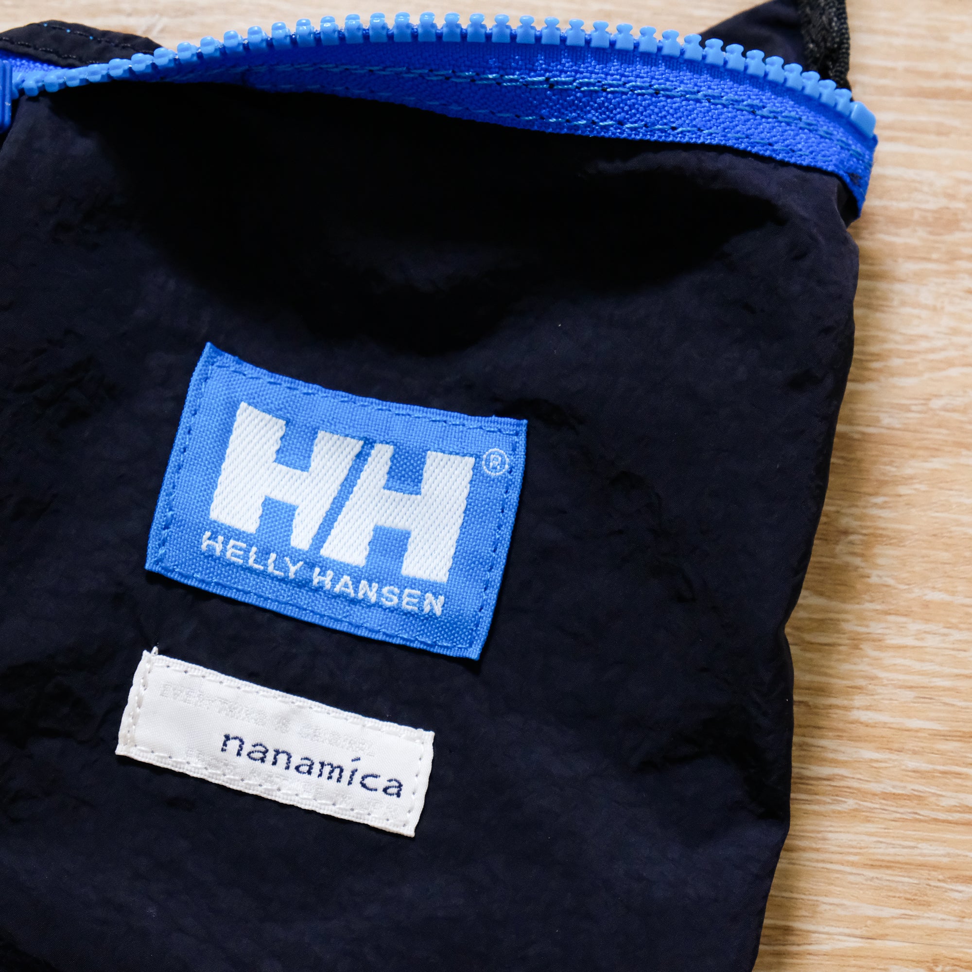 【nanamica x HELLY HANSEN / SHOULDER POUCH / OS】