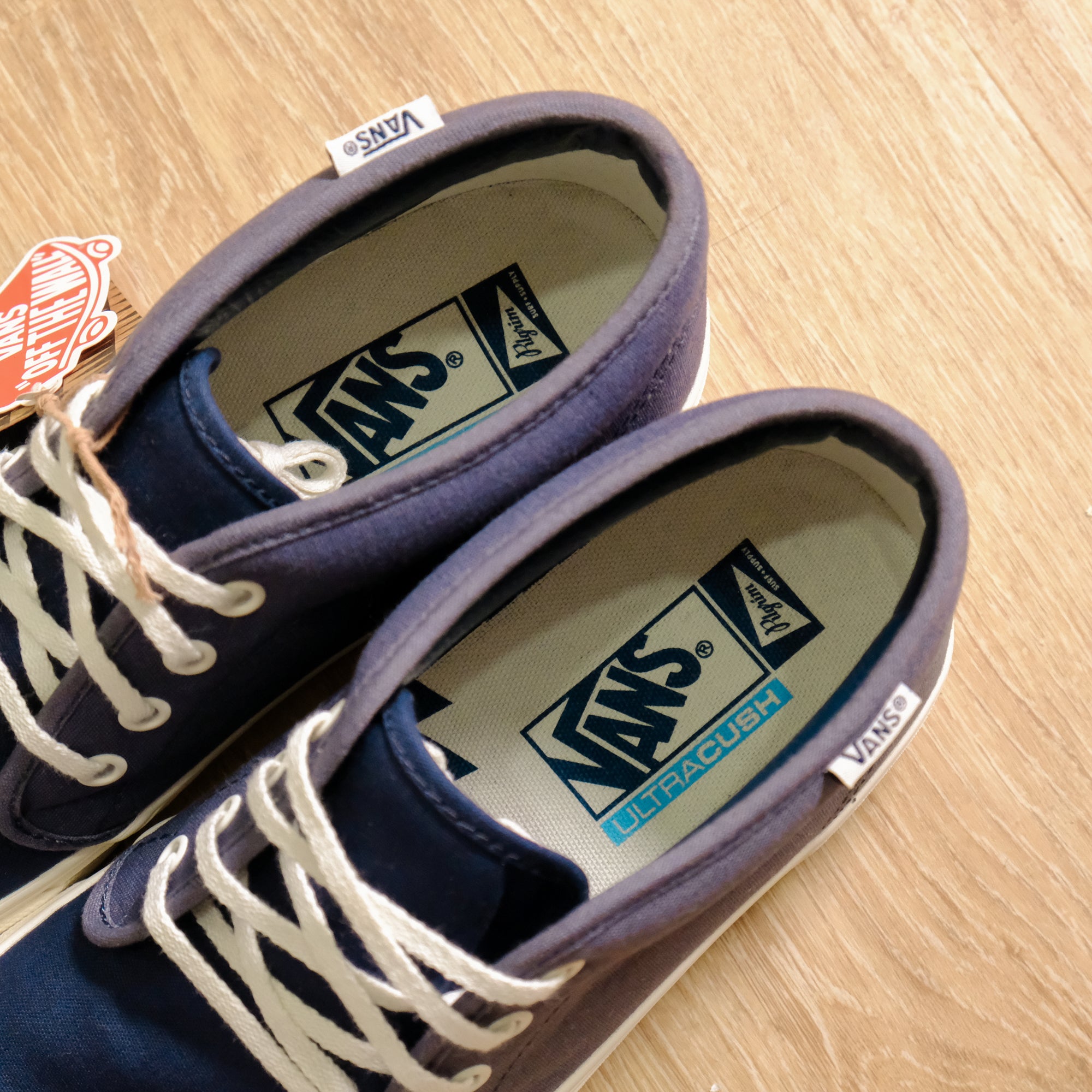 【PILGRIM SURF + SUPPLY VANS / CHUKKA DX SF / US 9】