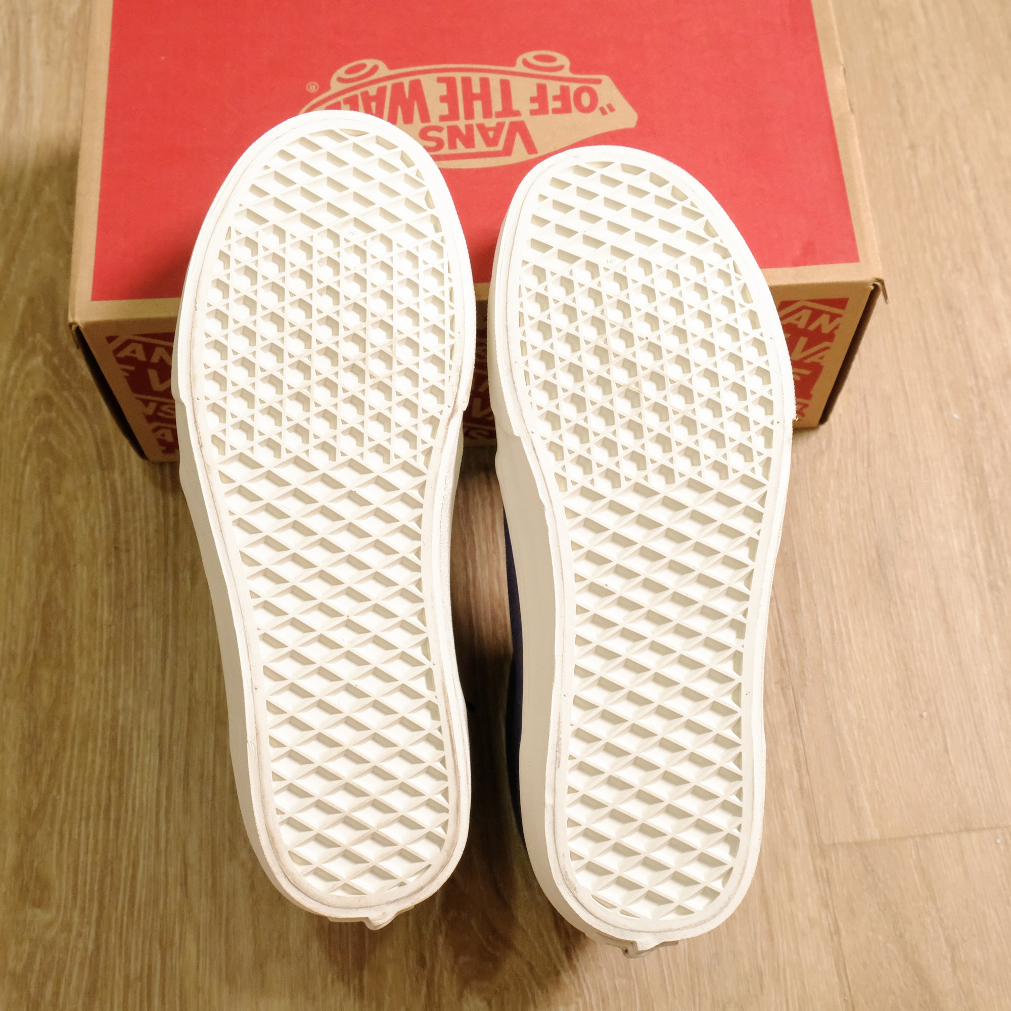 【PILGRIM SURF + SUPPLY VANS / CHUKKA DX SF / US 9】