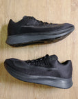 【NIKE / ZOOM FLY TRIPLE BLACK / US 9】