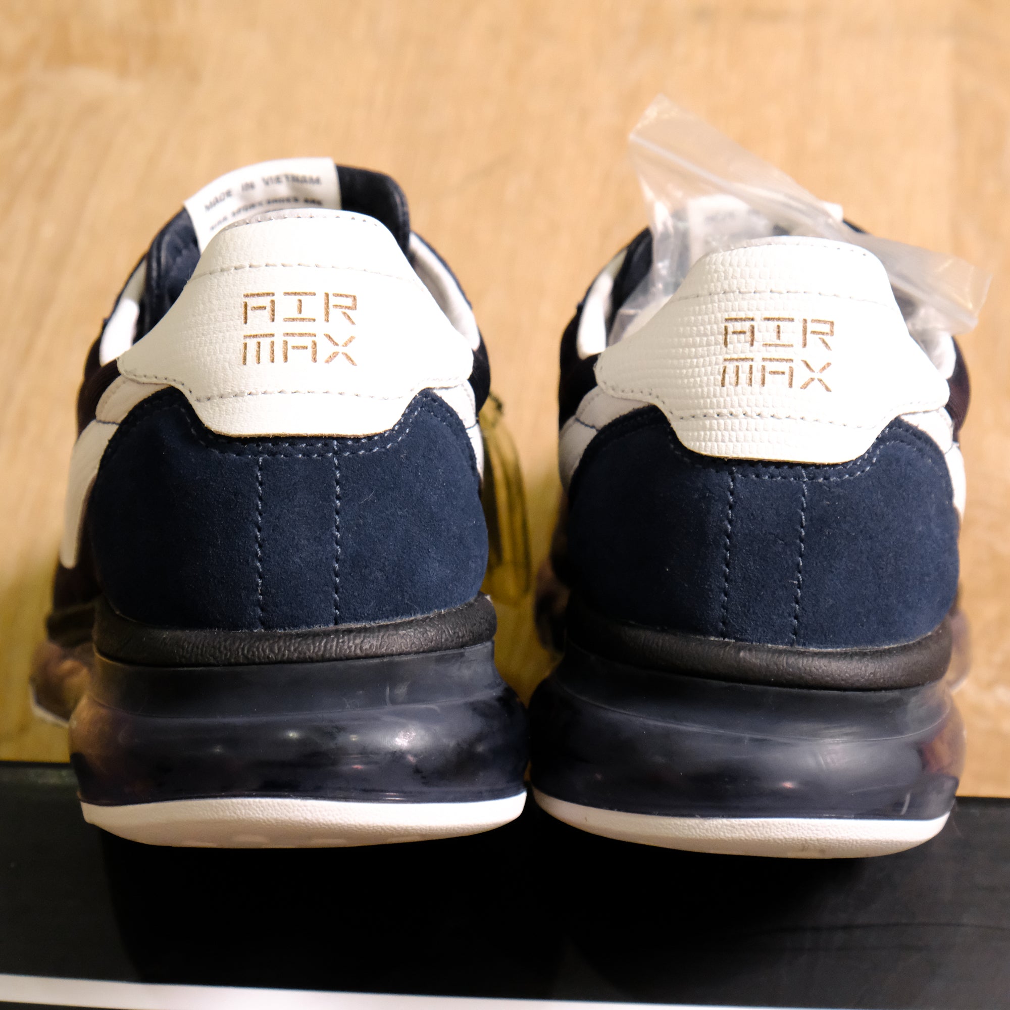 【NIKE HTM / AIR MAX LD-ZERO / US 9】