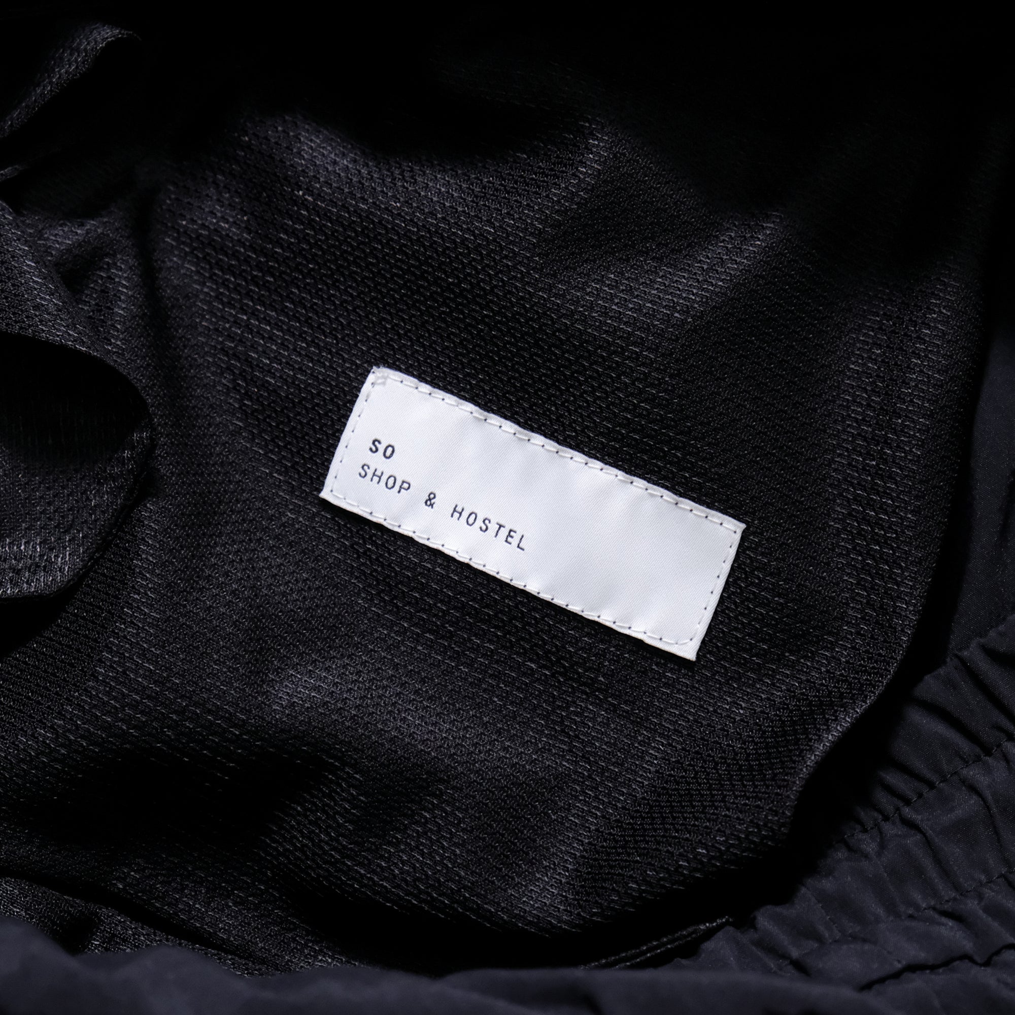 【SO SHOP &amp; HOSTEL / NYLON TRACK PANTS / SIZE M】