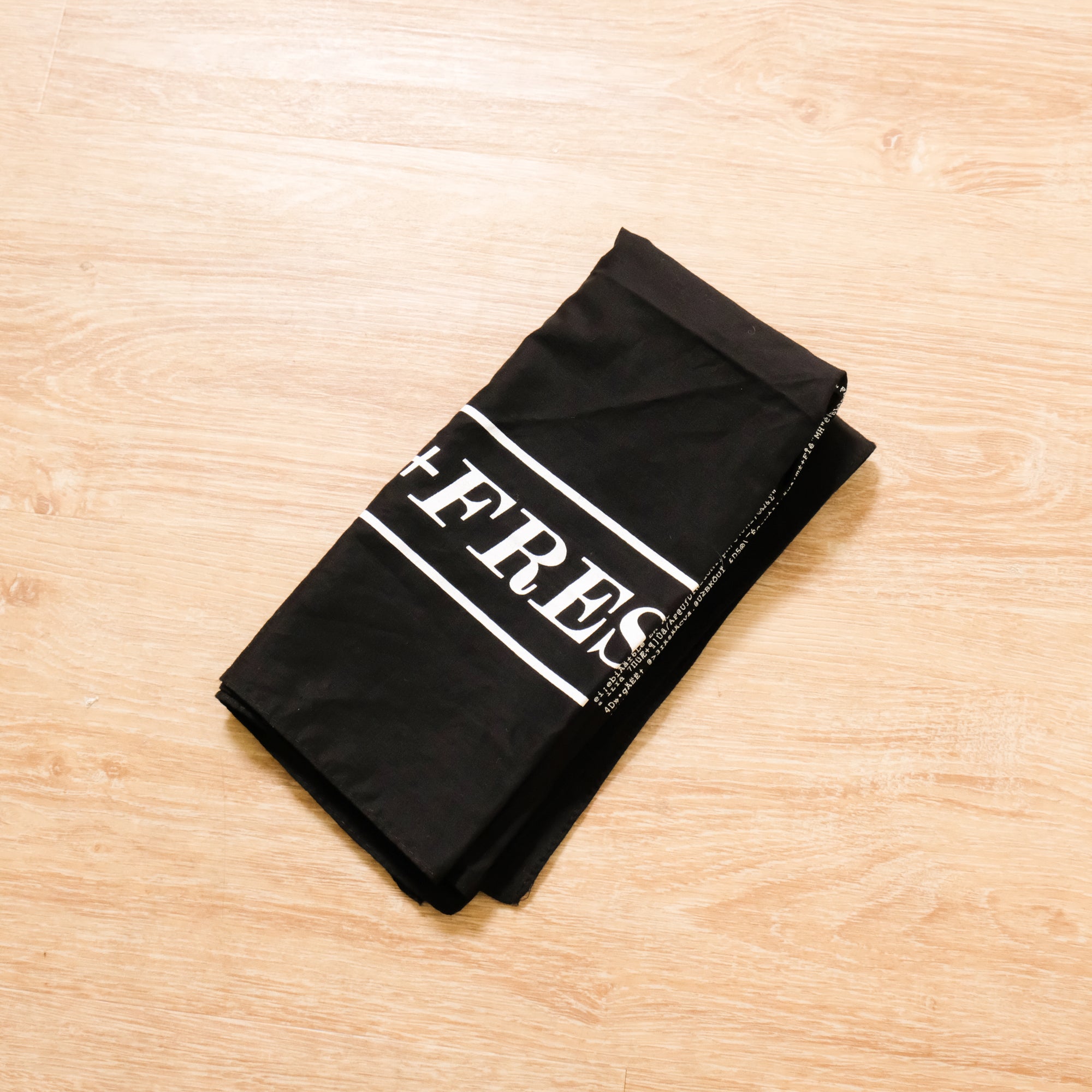 【FRESH I AM / SQUARE BANDANA / OS】