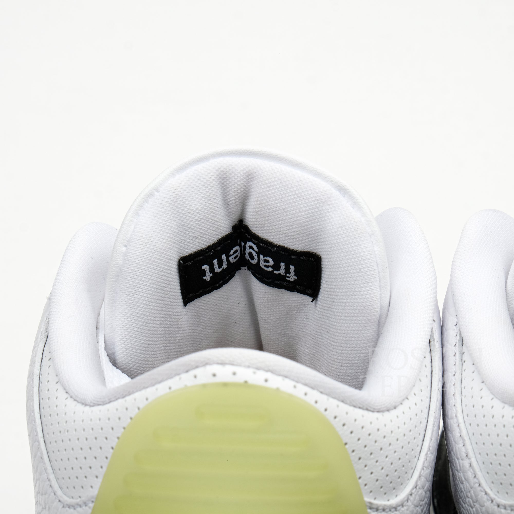 【fragment x JORDAN / AIR JORDAN 3 RETRO SP / US9】