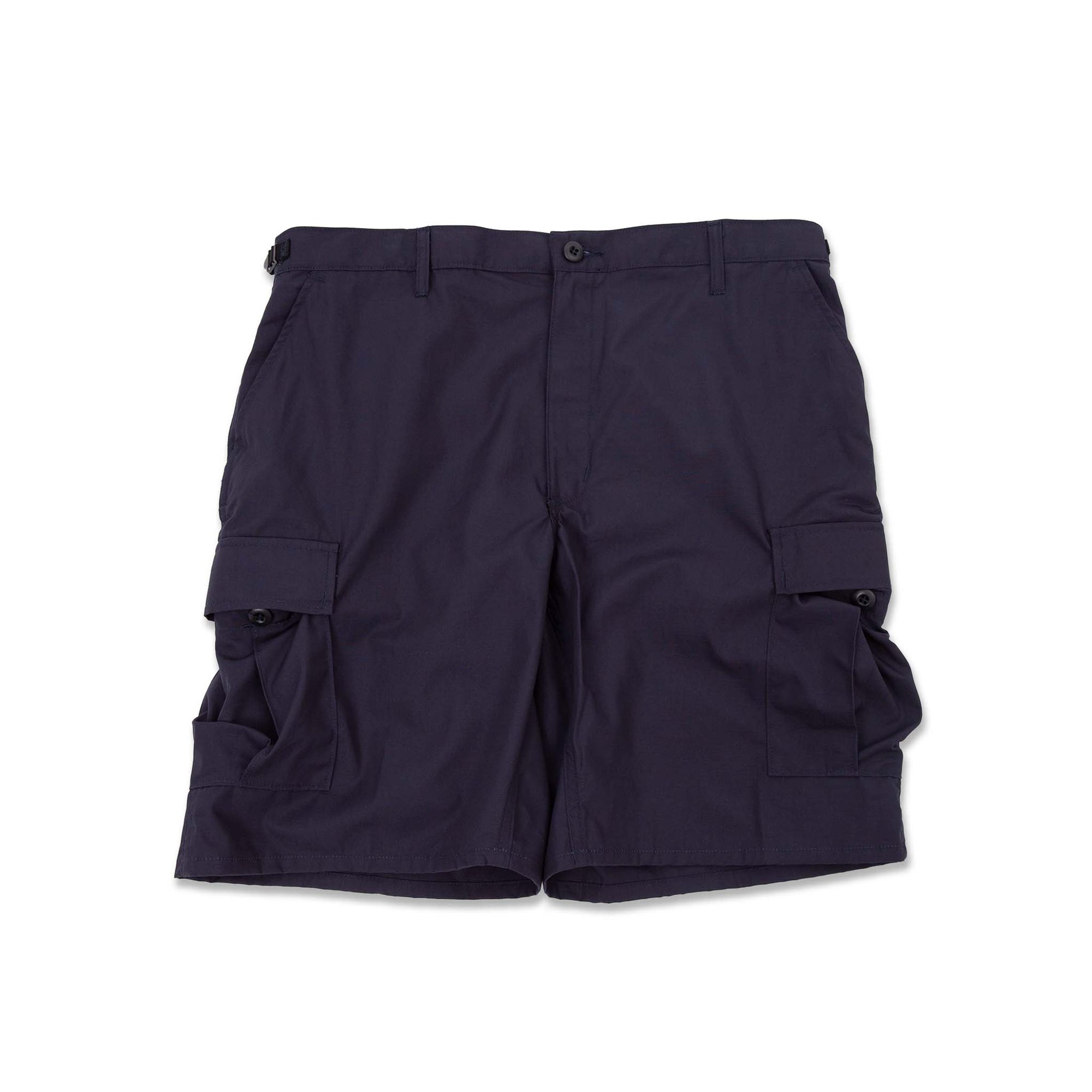 PROPPER Cargo Shorts are lightweight and breathable, they provide maximum durability in classic style with all the functional details you need. The perfect Ripstop BDU Shorts for warmer days. Propper is a manufacturer of clothing and gear for tactical, law enforcement, public safety, and military applications. Since 1967 it has been one of the main uniform suppliers to the United States military. ROSYTH TERRACE Authorized Distributor of PROPPER Singapore.