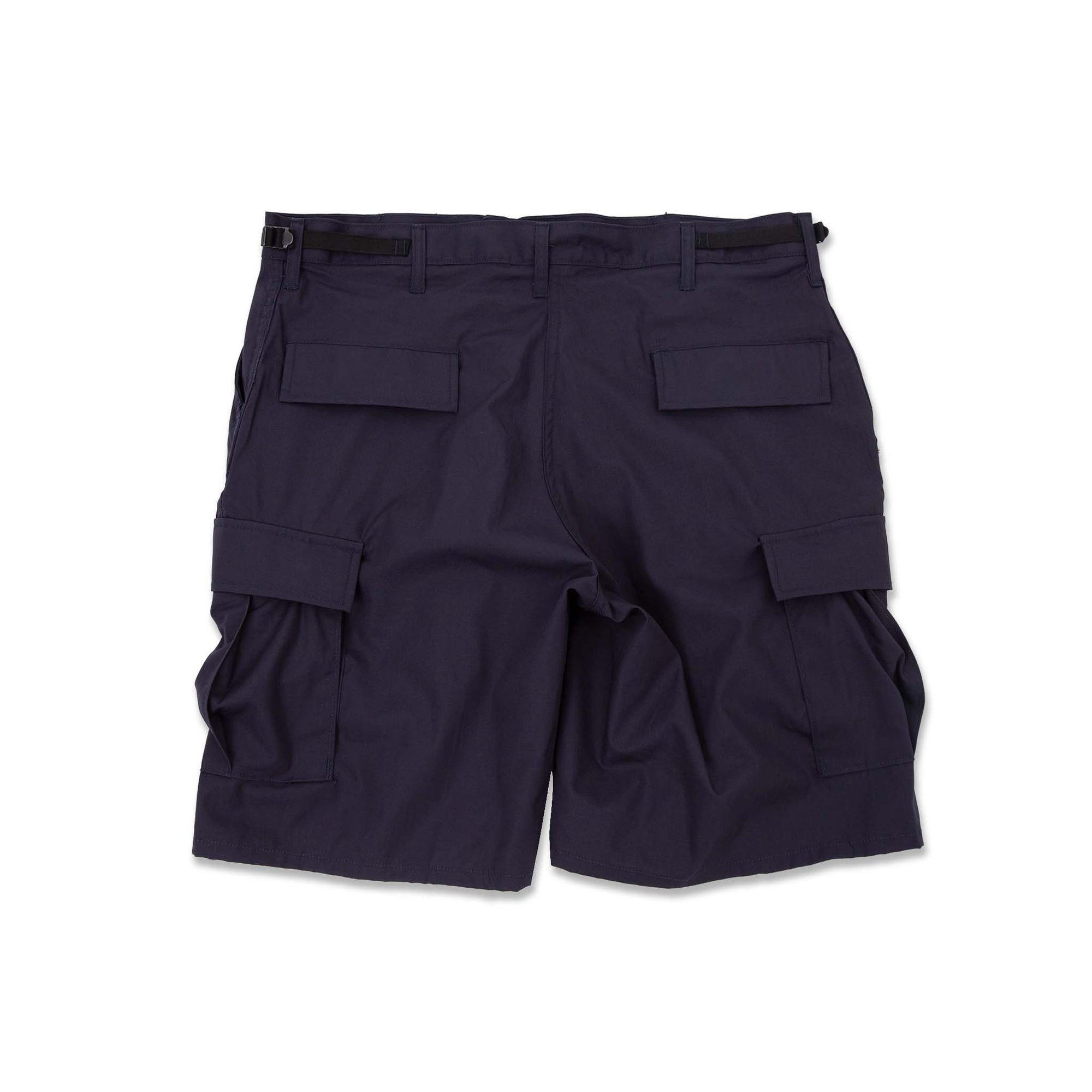 PROPPER Cargo Shorts are lightweight and breathable, they provide maximum durability in classic style with all the functional details you need. The perfect Ripstop BDU Shorts for warmer days. Propper is a manufacturer of clothing and gear for tactical, law enforcement, public safety, and military applications. Since 1967 it has been one of the main uniform suppliers to the United States military. ROSYTH TERRACE Authorized Distributor of PROPPER Singapore.