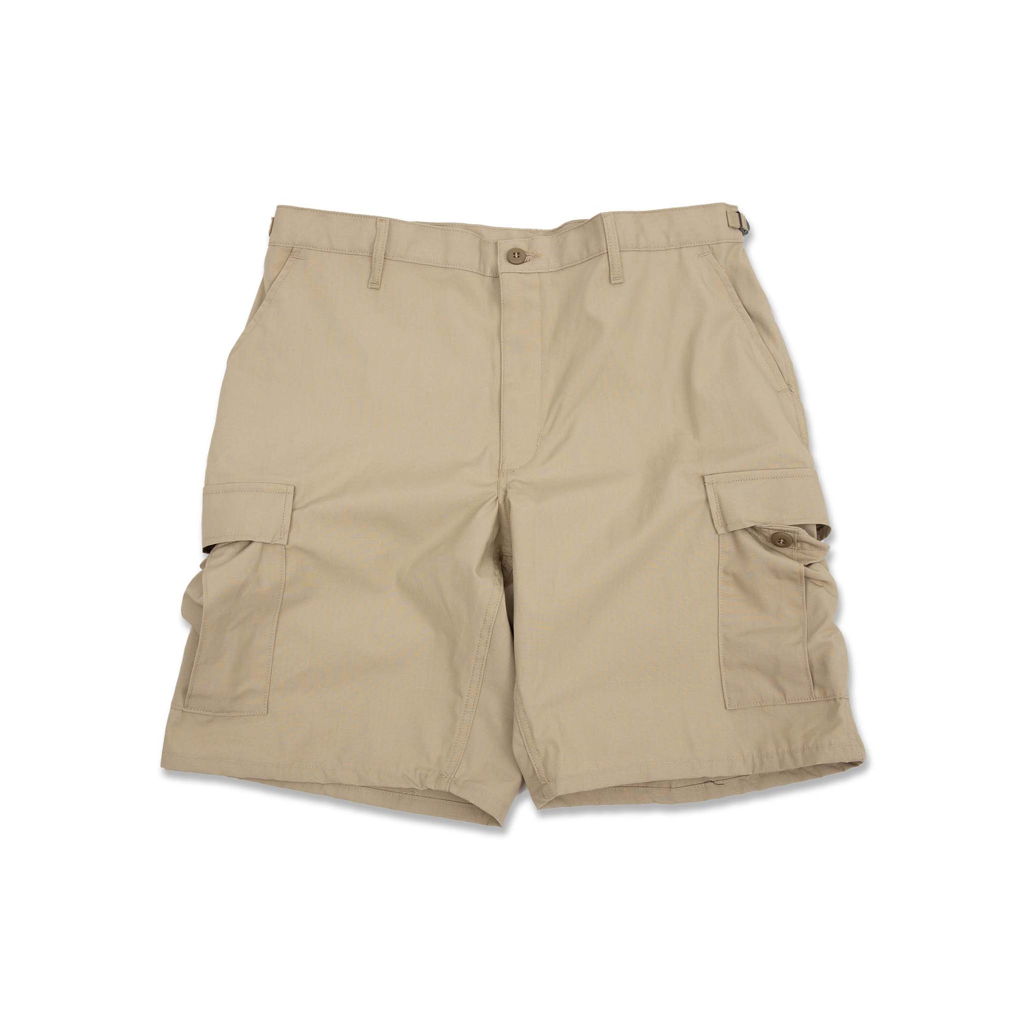 PROPPER Cargo Shorts are lightweight and breathable, they provide maximum durability in classic style with all the functional details you need. The perfect Ripstop BDU Shorts for warmer days. Propper is a manufacturer of clothing and gear for tactical, law enforcement, public safety, and military applications. Since 1967 it has been one of the main uniform suppliers to the United States military. ROSYTH TERRACE Authorized Distributor of PROPPER Singapore.